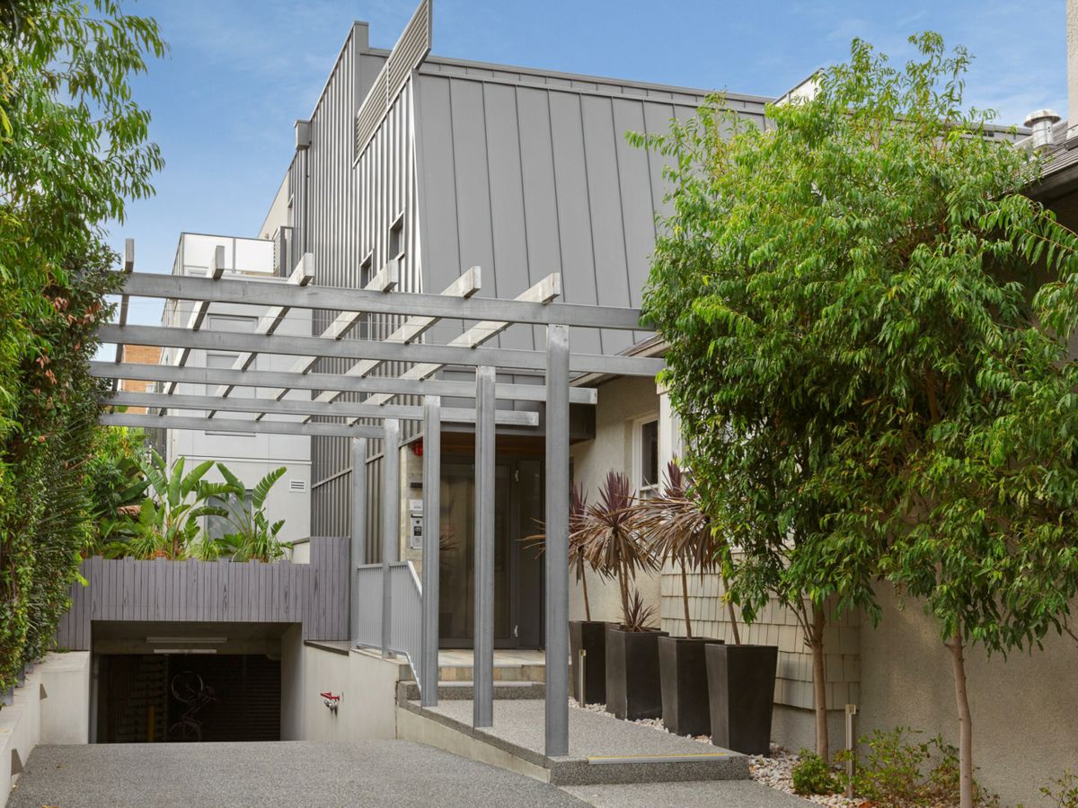 11/138A Alma Road, St Kilda East - image 1