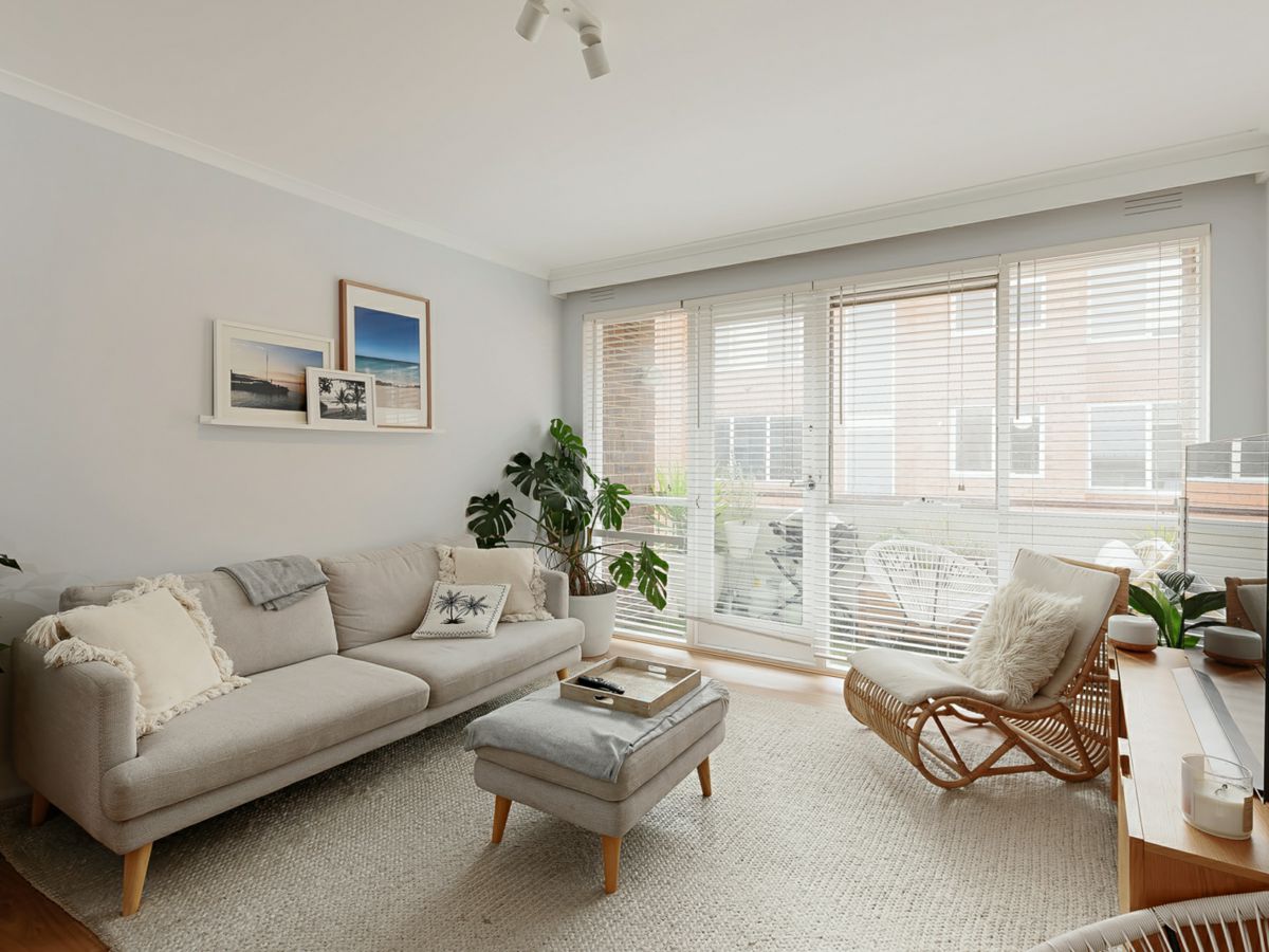 16/39 Hotham Street, St Kilda East - image 2