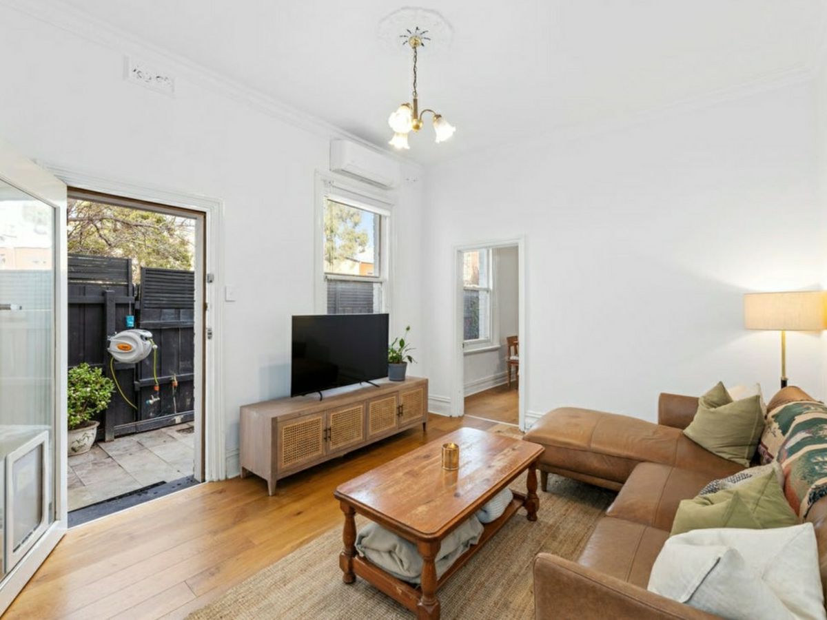 39 Bath Street, St Kilda - image 2