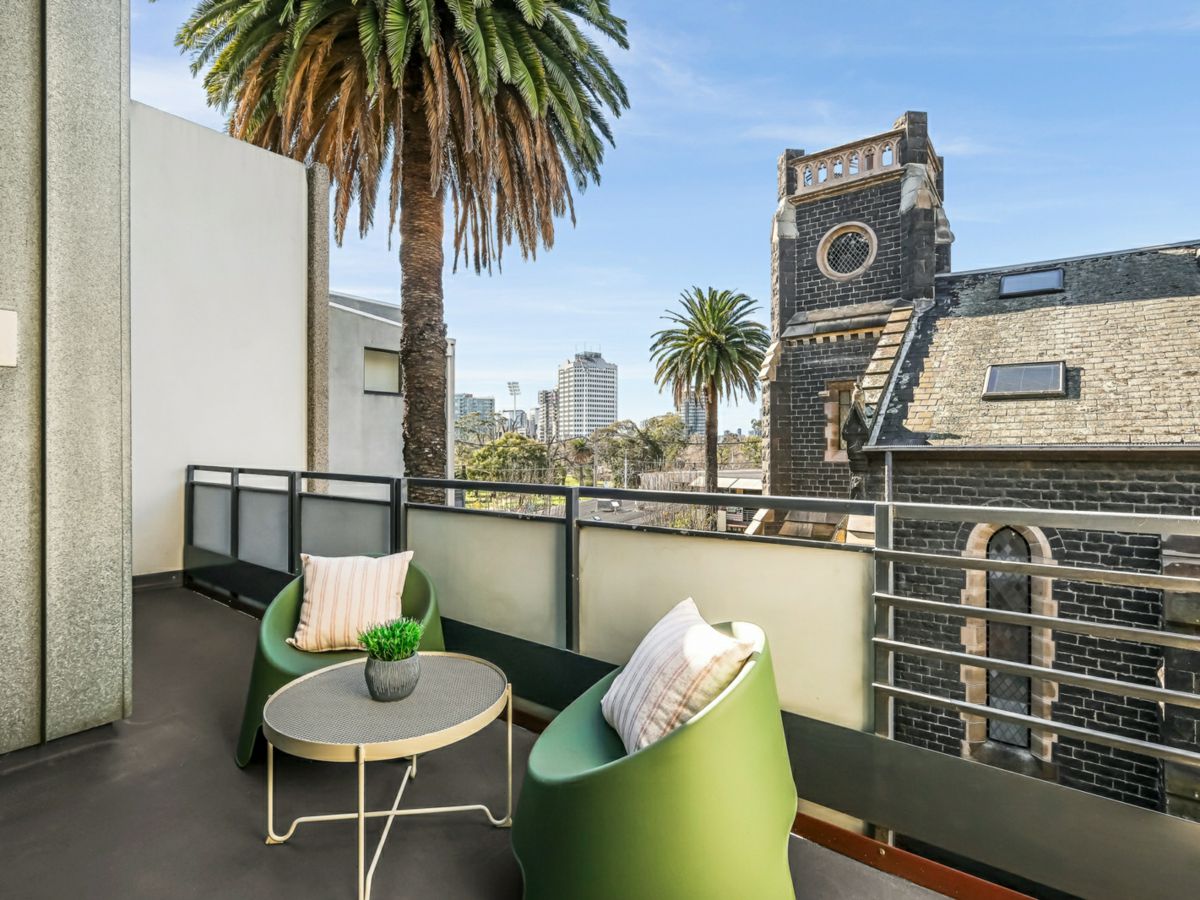 9/167 Fitzroy Street, St Kilda - image 1