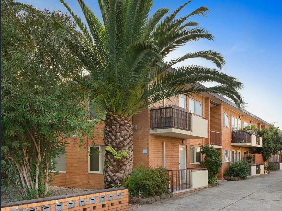 12/539 Glen Huntly Road, Elsternwick - image 1