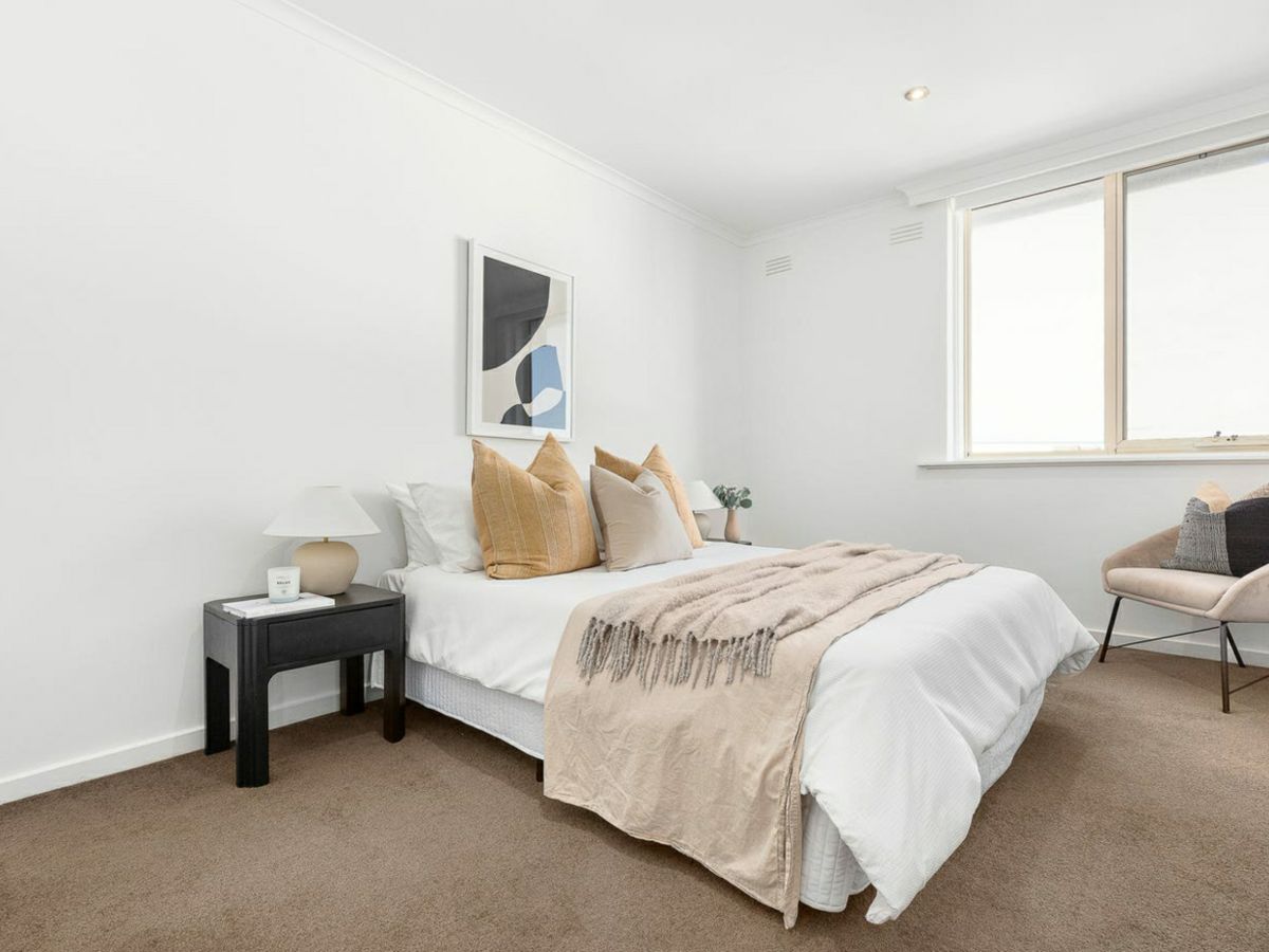 12/76 Grey Street, St Kilda - image 3