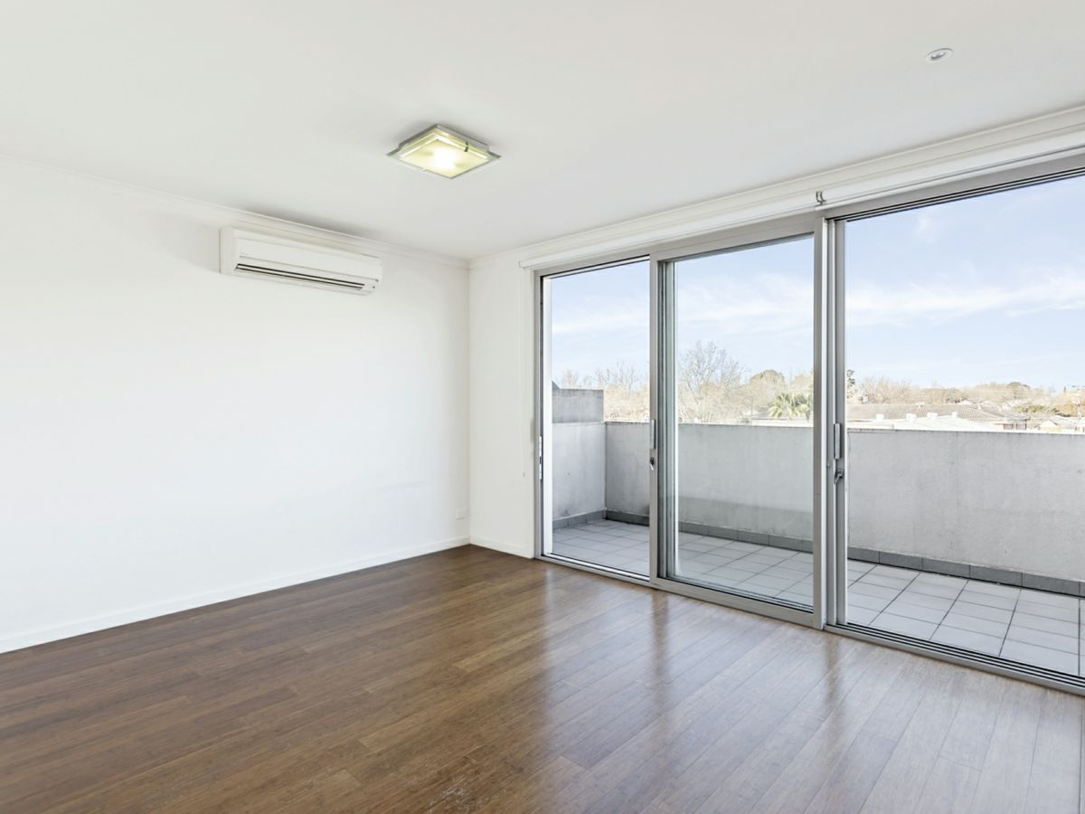3/195 Waverley Road, Malvern East - image 2