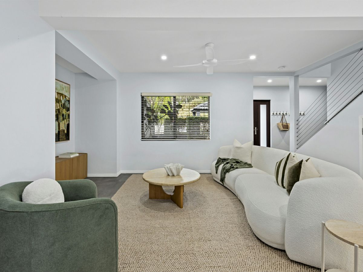 15 Edgehill Street, Nathan - image 2