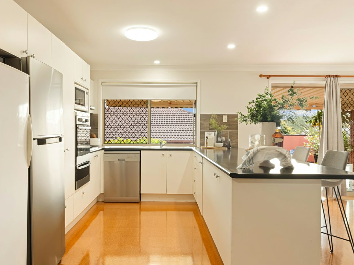 8 Botticelli Place, Mackenzie - image 3