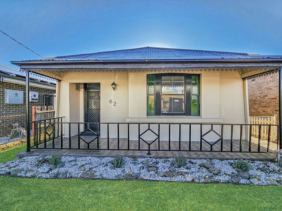 62 Cupro Street, Lithgow - image 1