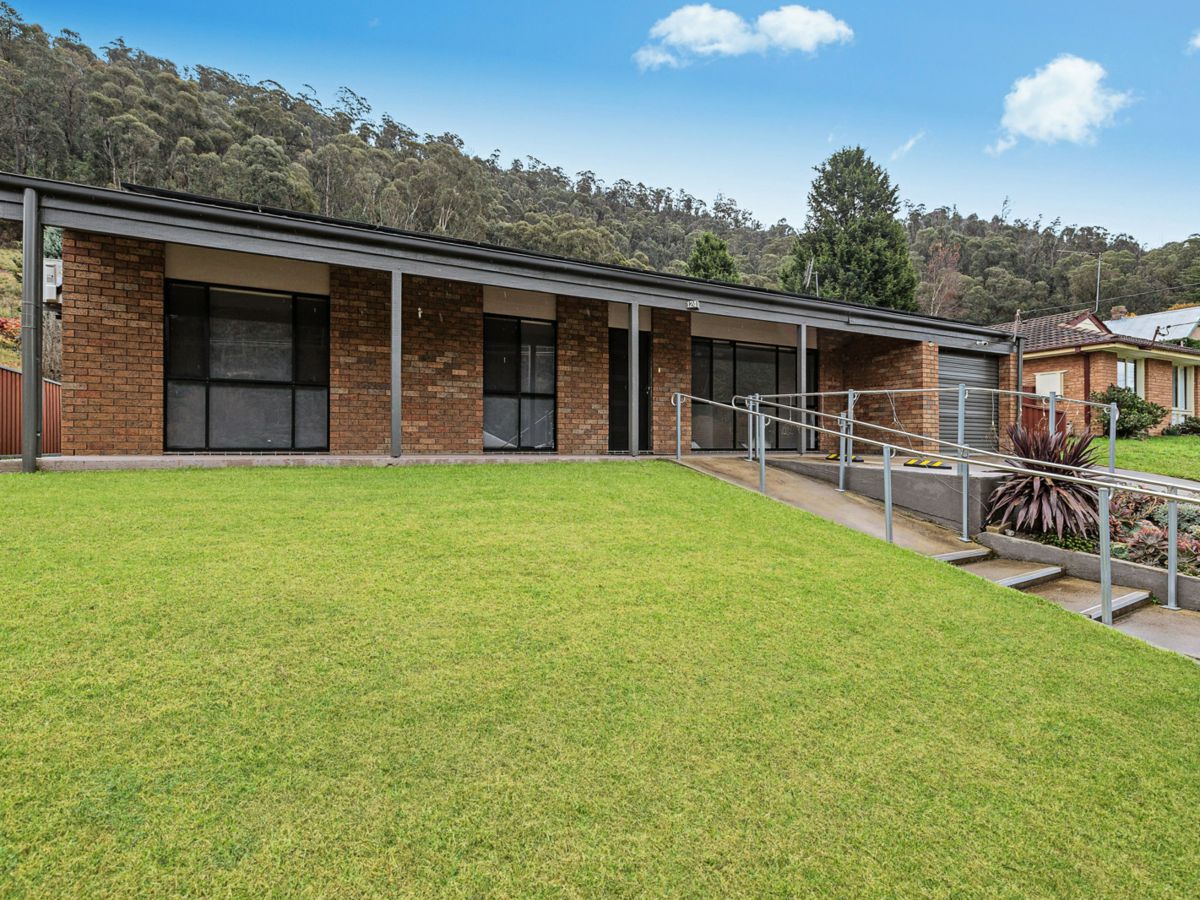 124 Macaulay Street, Lithgow - image 1