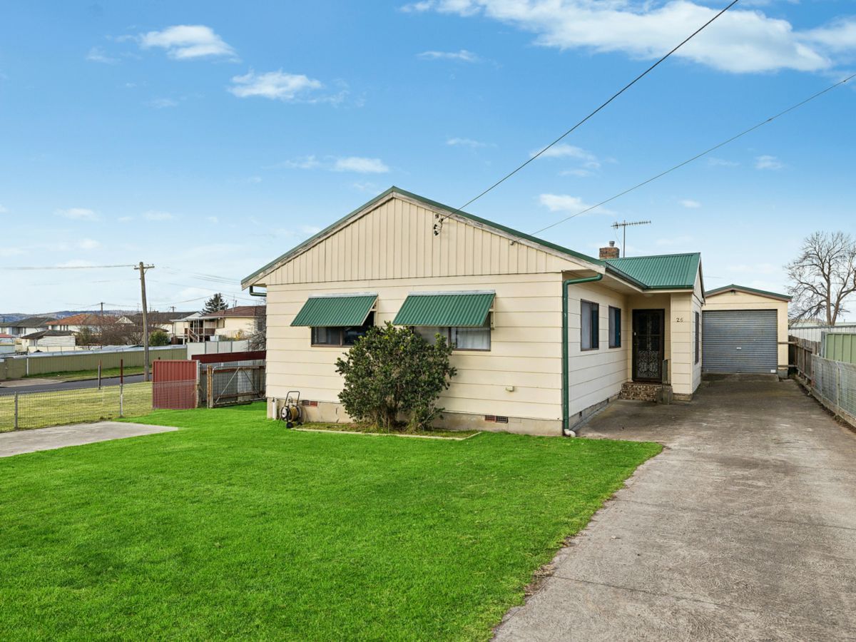 26 Hume Avenue, Wallerawang - image 1