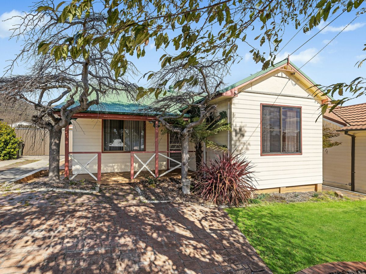 70 Rabaul Street, Lithgow - image 1