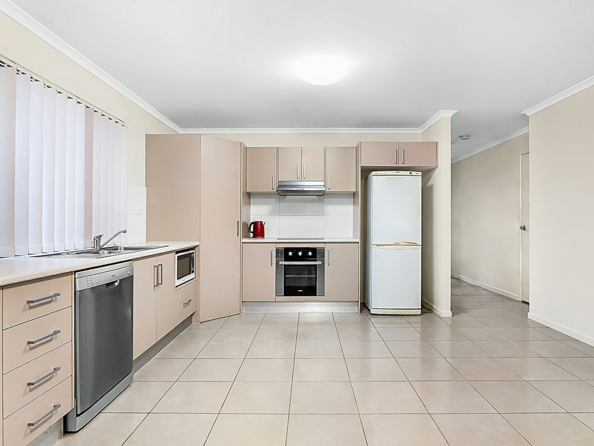 24 Wellington Place, Narangba - image 2