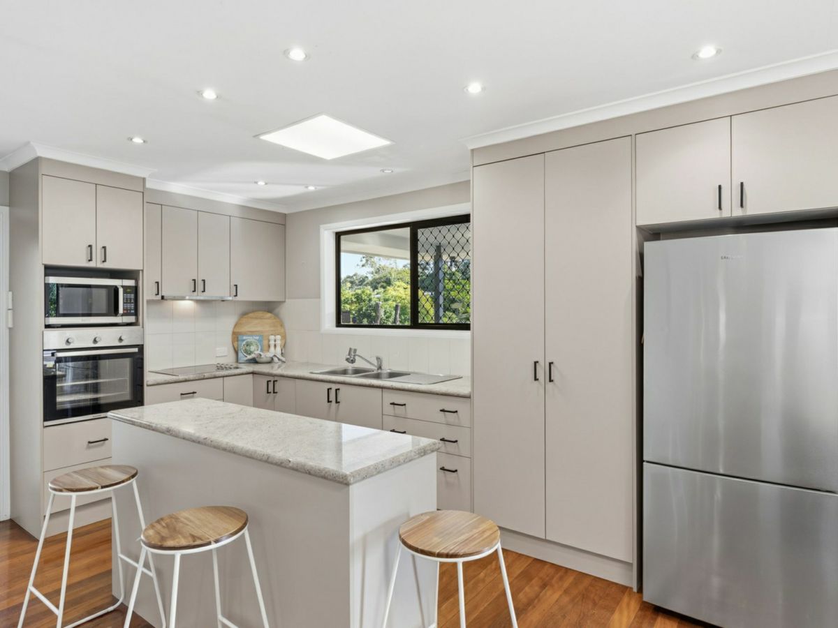 8 Bushland Street, Boondall - image 3