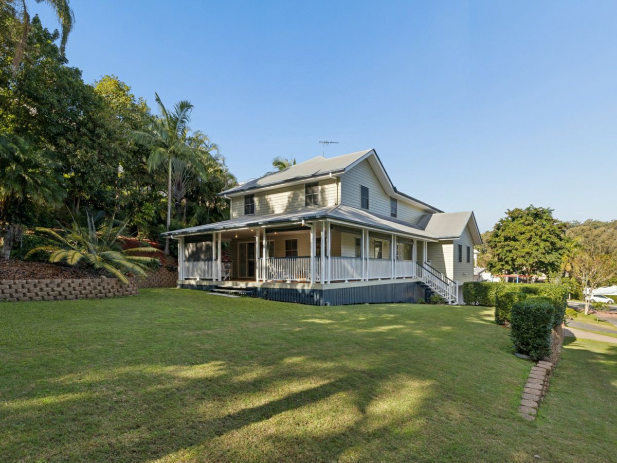 4 Silverwood Court, Ferny Hills - image 1