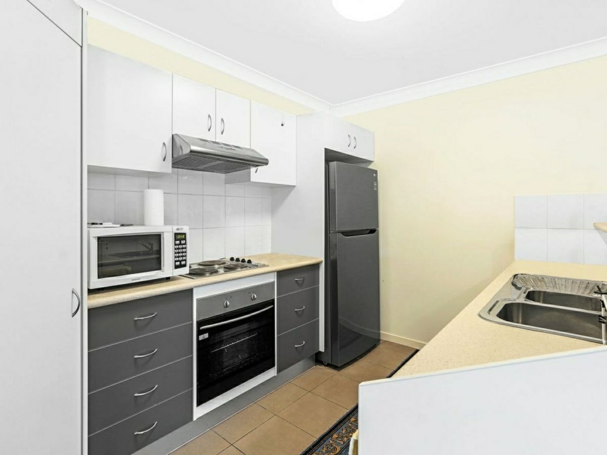 50/48 Fleet Drive, Kippa-Ring - image 2