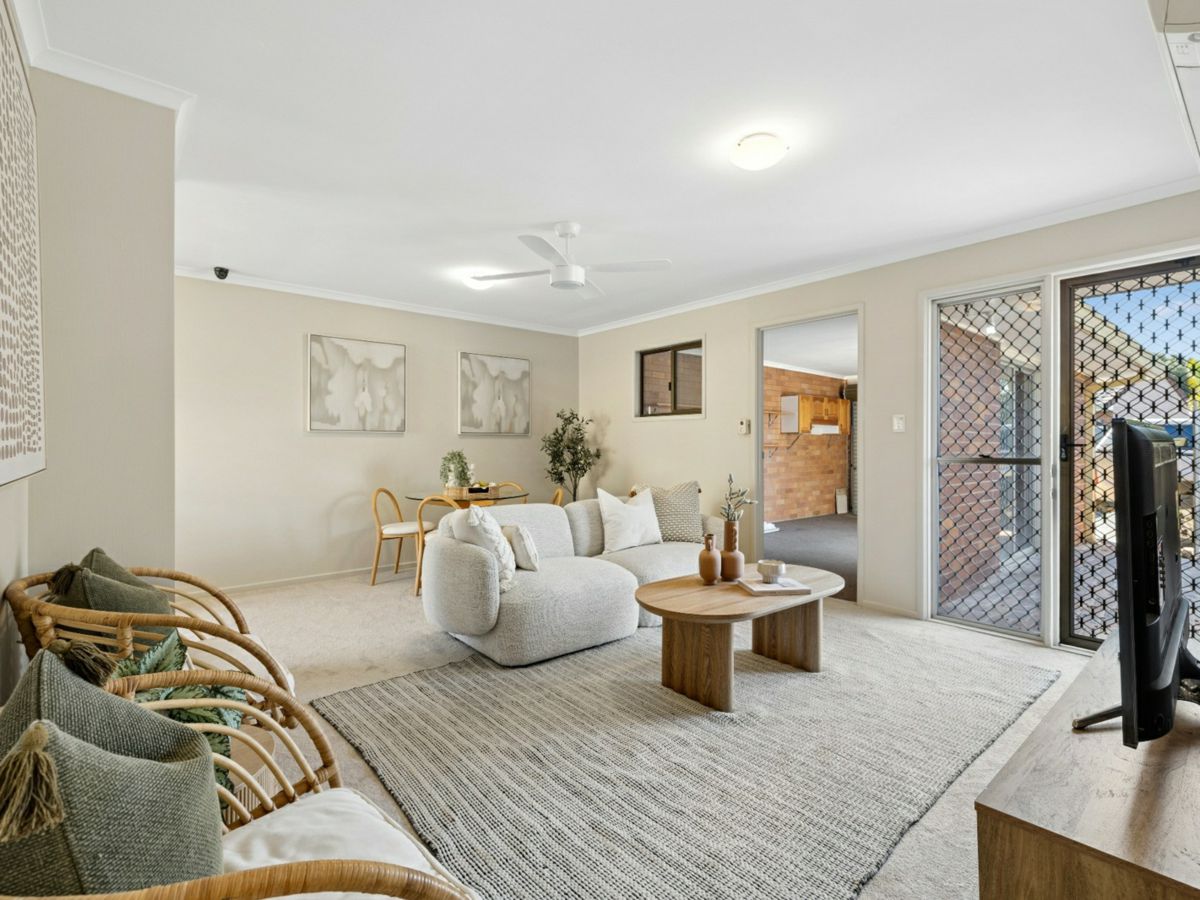 119/11 West Dianne Street, Lawnton - image 2