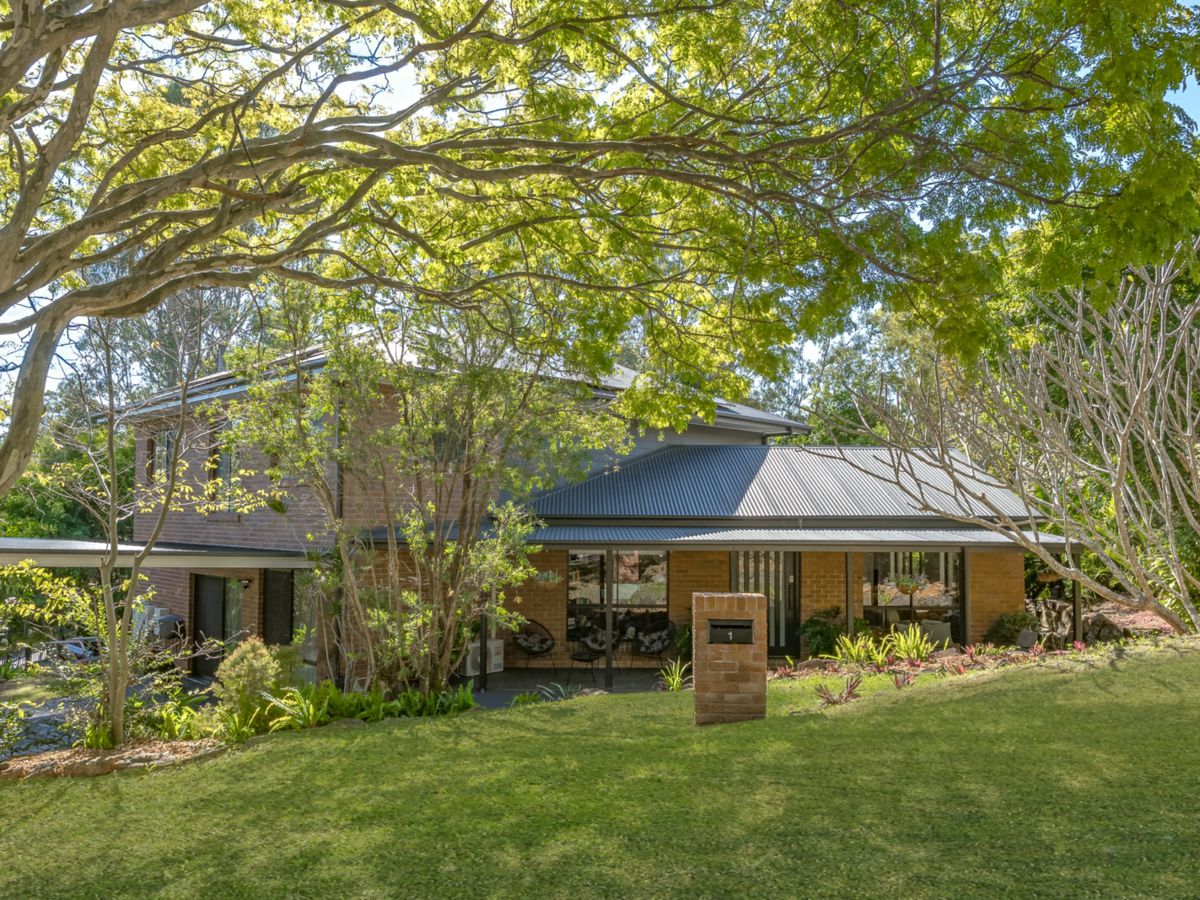 1 Larwood Place, Ferny Hills - image 1