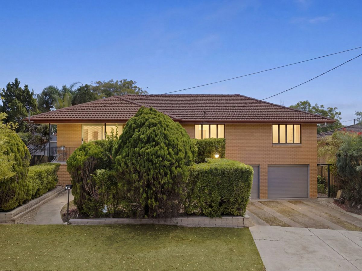 5 Wyman Street, Stafford Heights - image 1