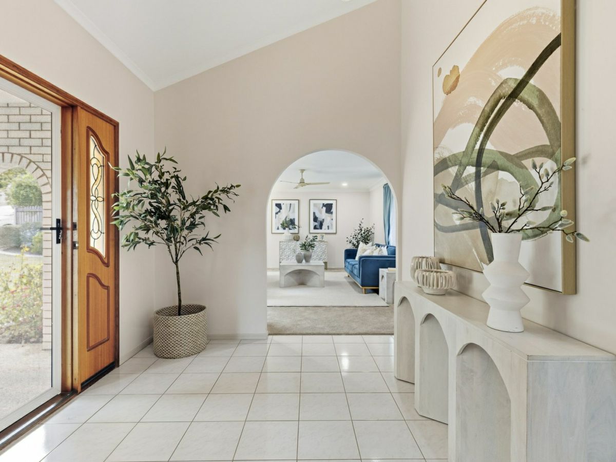 13 Regal Place, Aspley - image 2