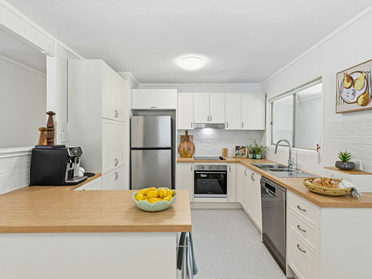 28 Weston Street, Zillmere - image 2