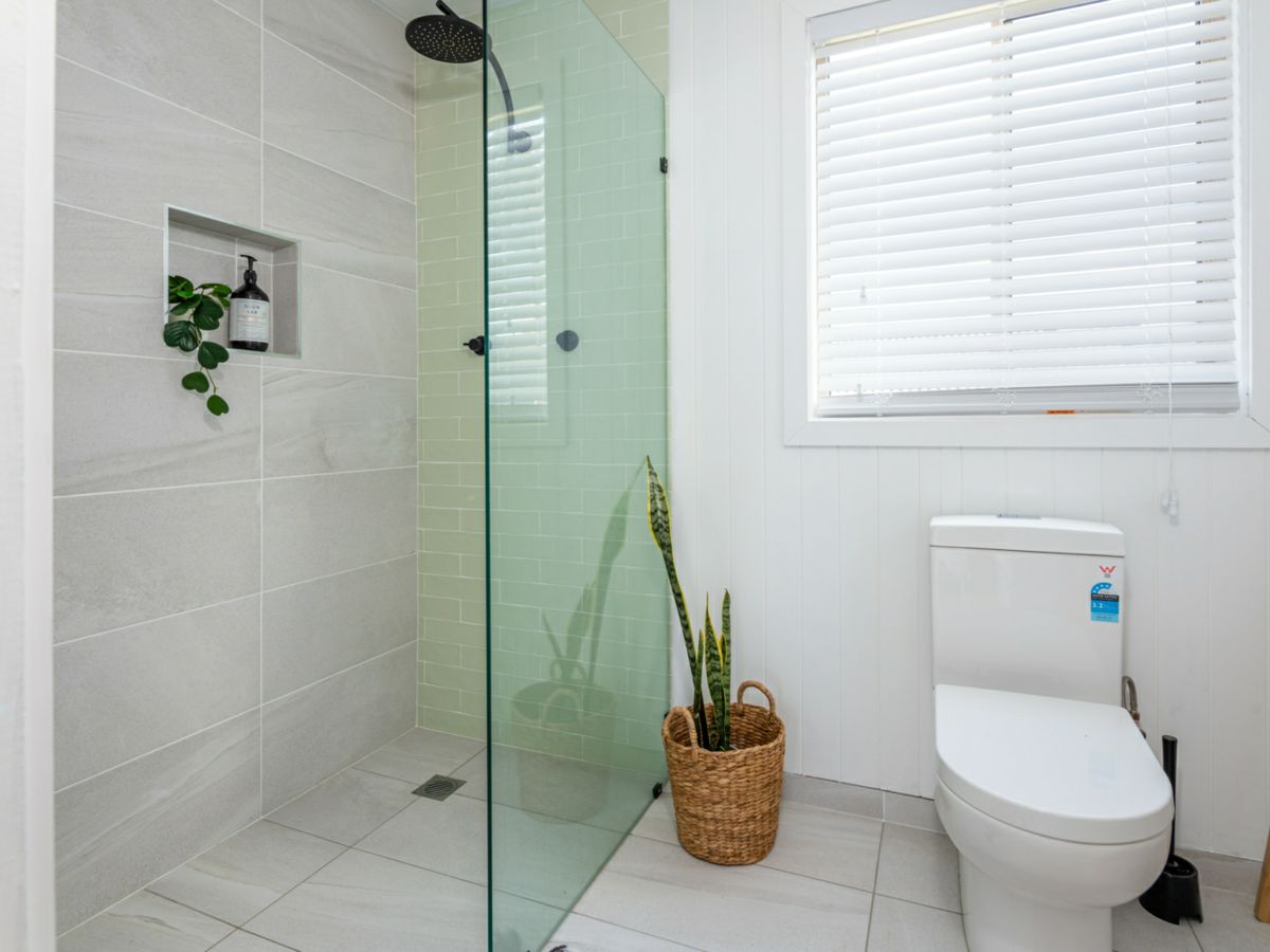 10 Marjorie Crescent, Batehaven - image 3
