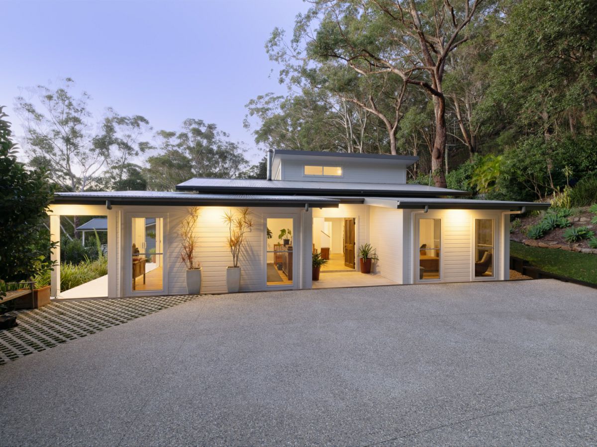 16 Yugari Crescent, Daleys Point - image 3
