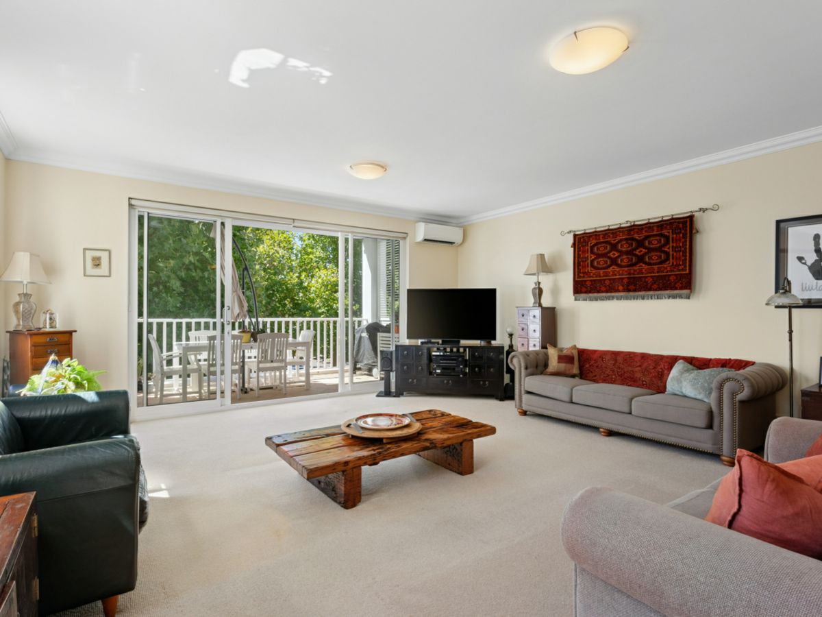 208/8 Orchards Avenue, Breakfast Point - image 1