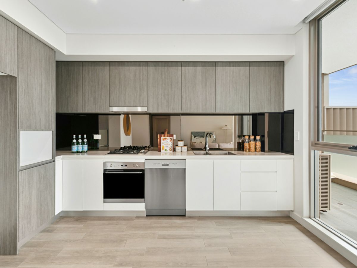 801/68 Railway Parade, Burwood - image 3