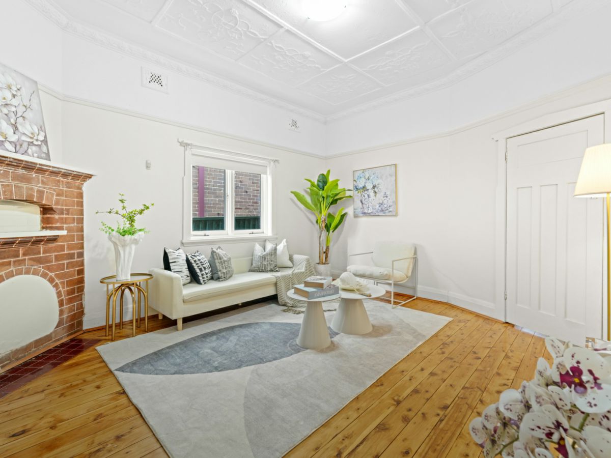 22 Weldon Street, Burwood - image 3