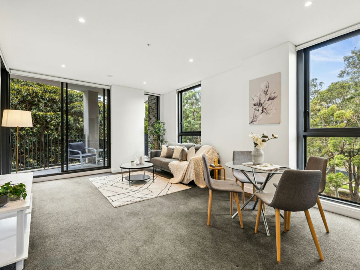 20209/2B Figtree Drive, Sydney Olympic Park - image 1
