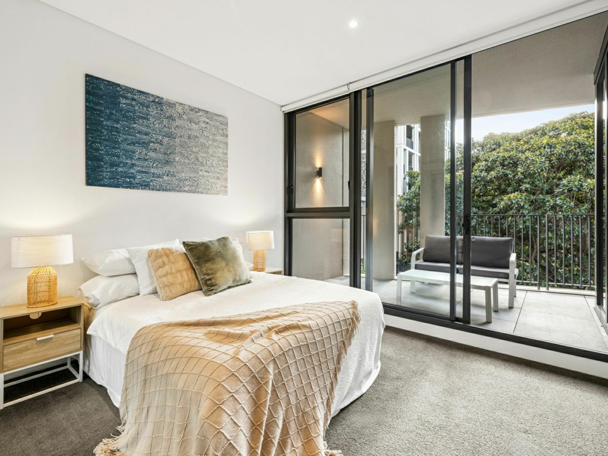 20209/2B Figtree Drive, Sydney Olympic Park - image 3