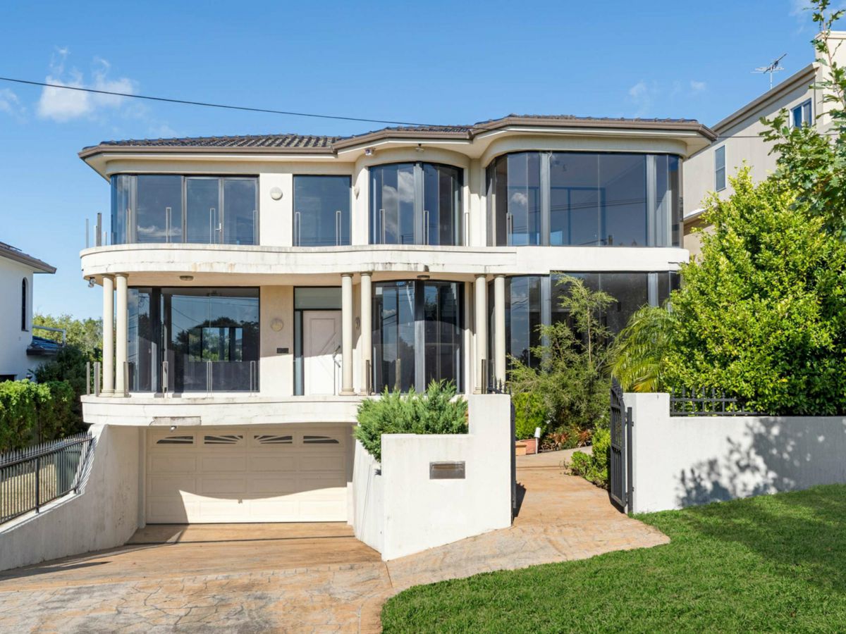 60 Holt Road, Sylvania - image 1