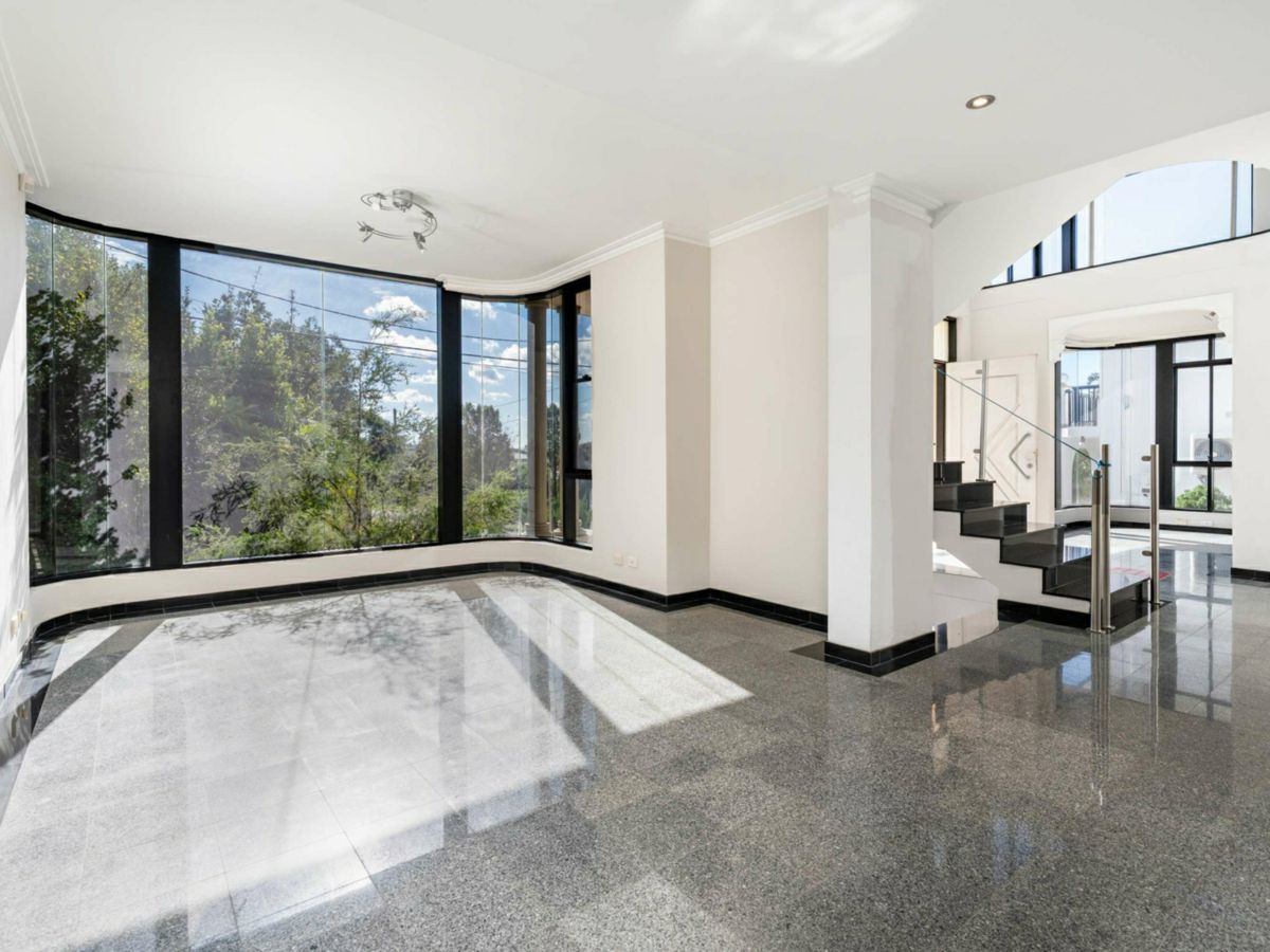 60 Holt Road, Sylvania - image 2