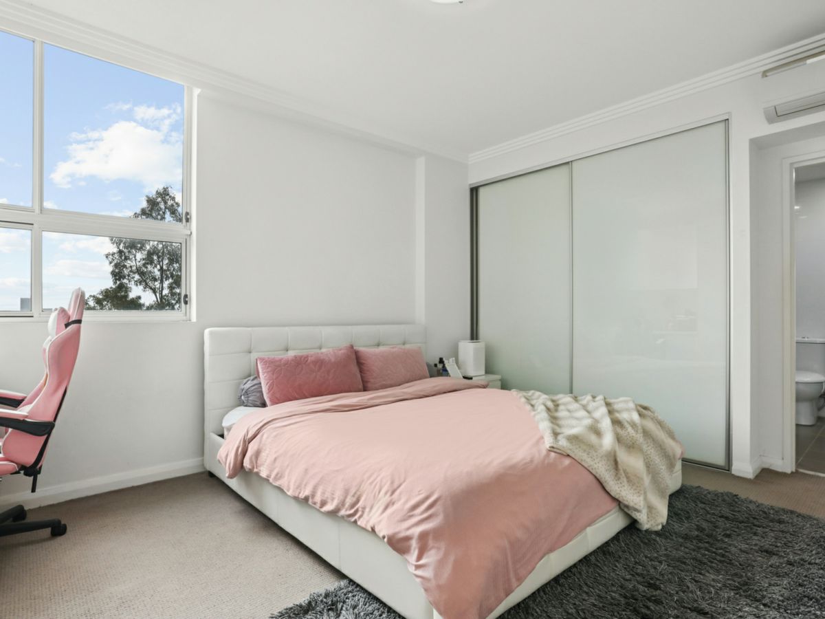 E311/81 Courallie Avenue, Homebush West - image 2