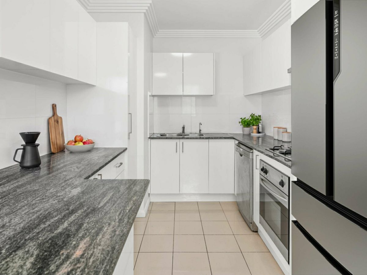 36/52 Parramatta Road, Homebush - image 2