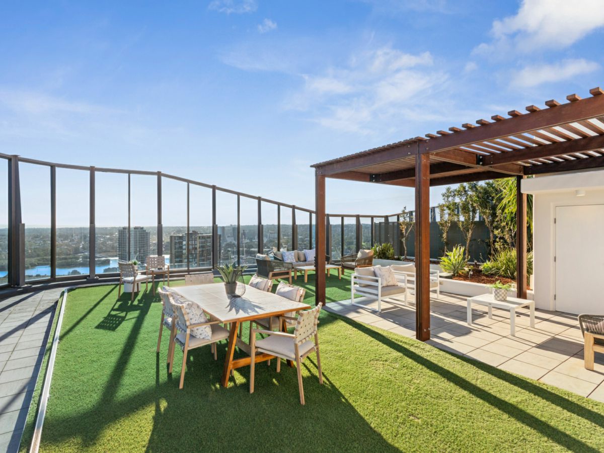 2705/11 Wentworth Place, Wentworth Point - image 1