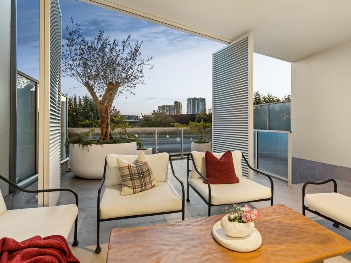 31 Shoreline Drive, Rhodes - image 3