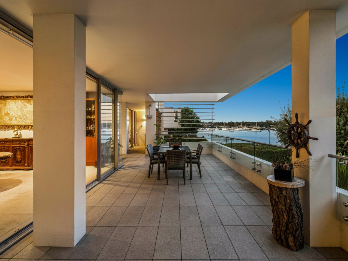 4/2 Strathroy Close, Cabarita - image 3