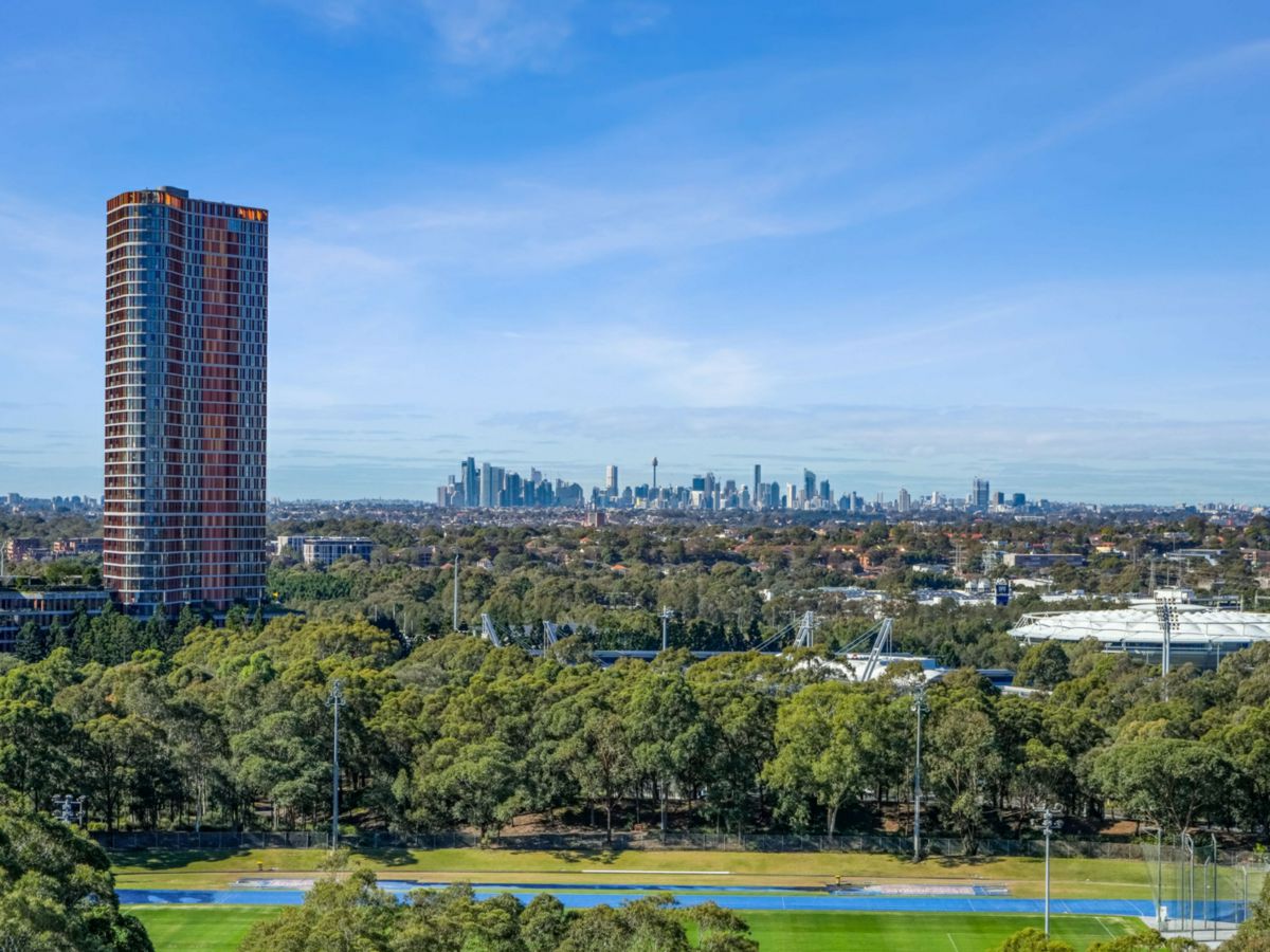 1301/1 Carter Street, Lidcombe - image 3