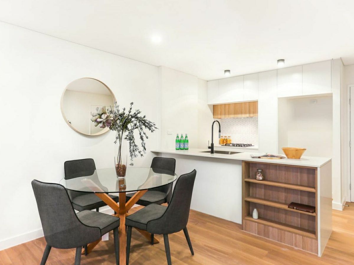 502/2 Murrell Street, Ashfield - image 2