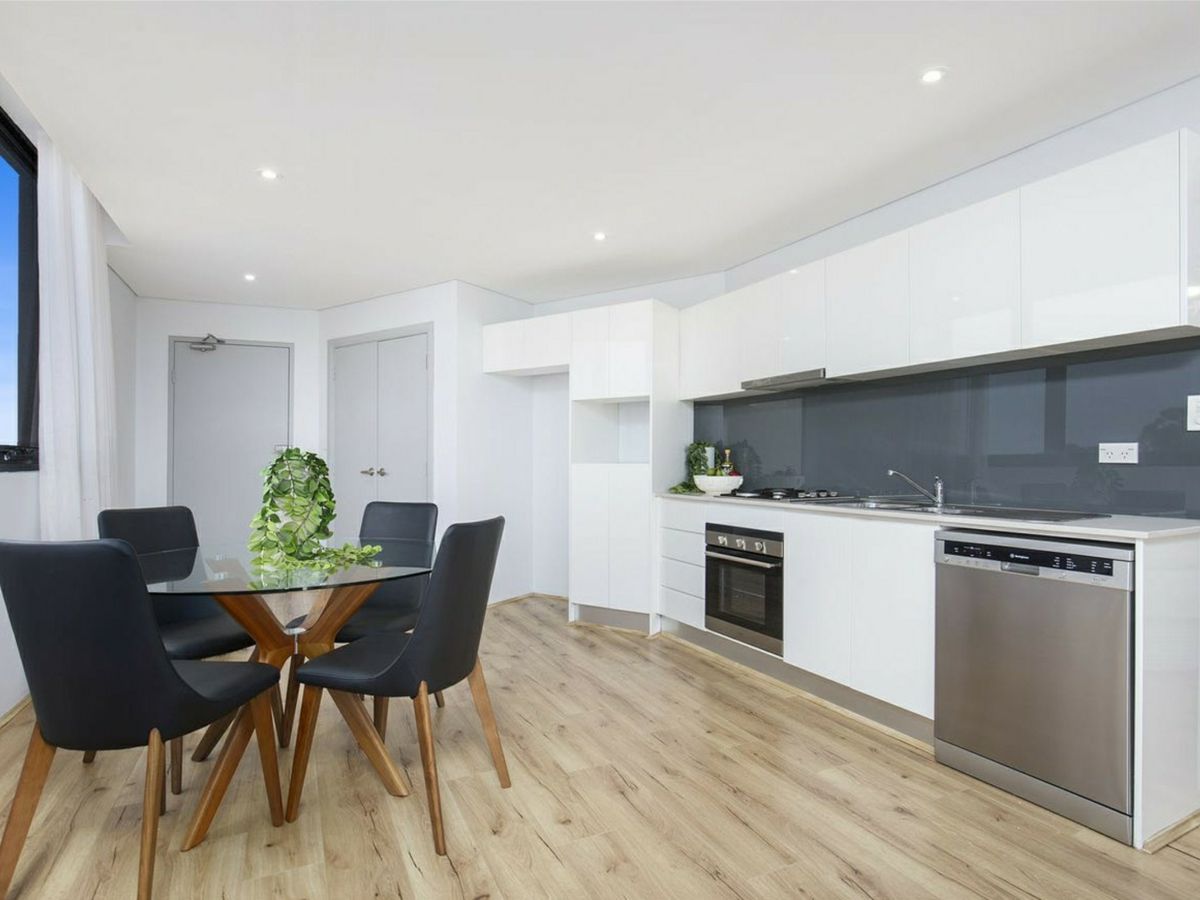 21/451 New Canterbury Road, Dulwich Hill - image 2