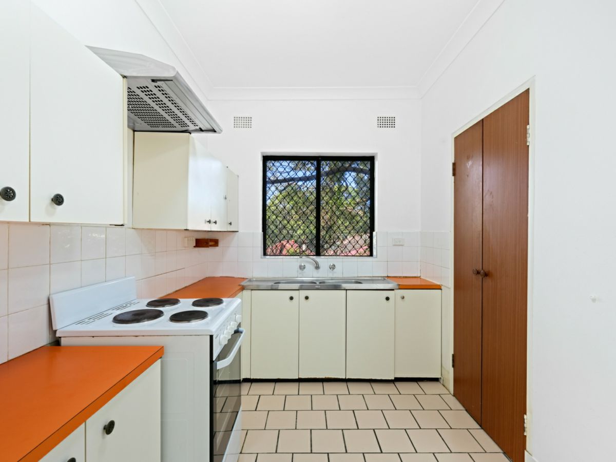 15/37 Abbotsford Road, Homebush - image 2