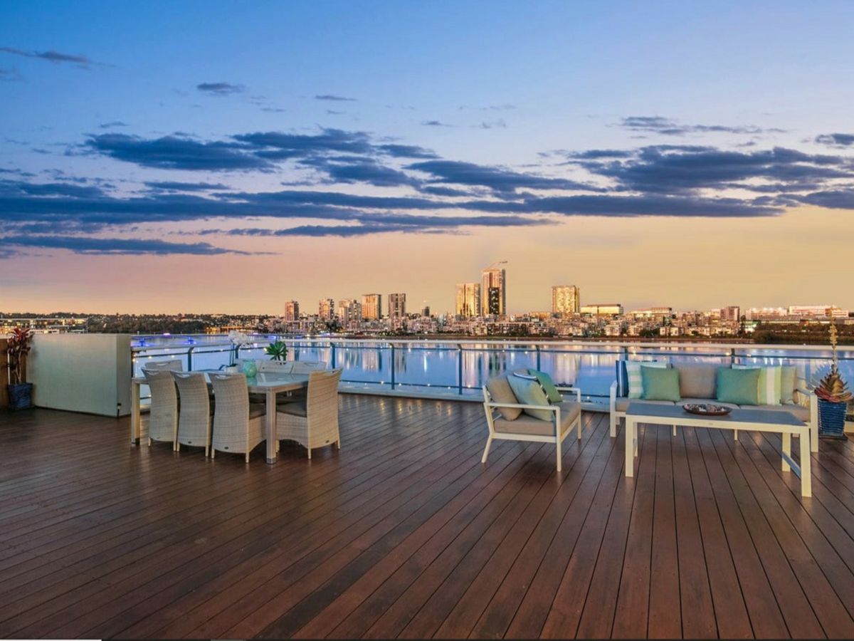 26/27 Bennelong Parkway, Wentworth Point - image 1