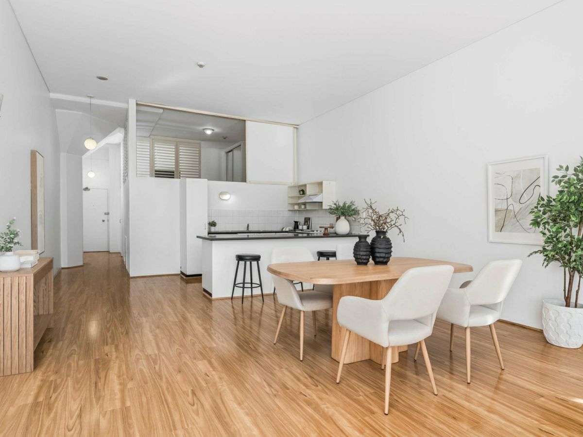 211/1 Missenden Road, Camperdown - image 3