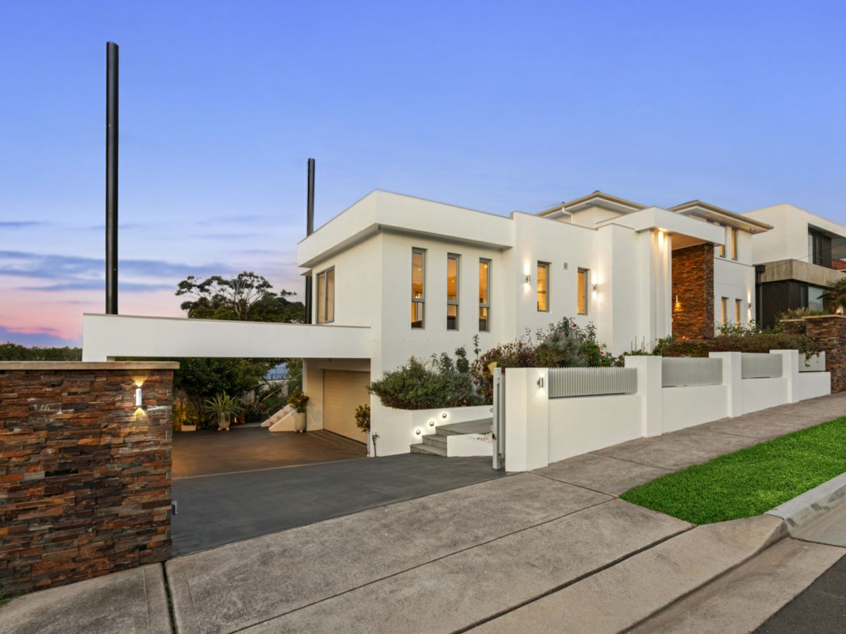19 Sanders Parade, Concord - image 2