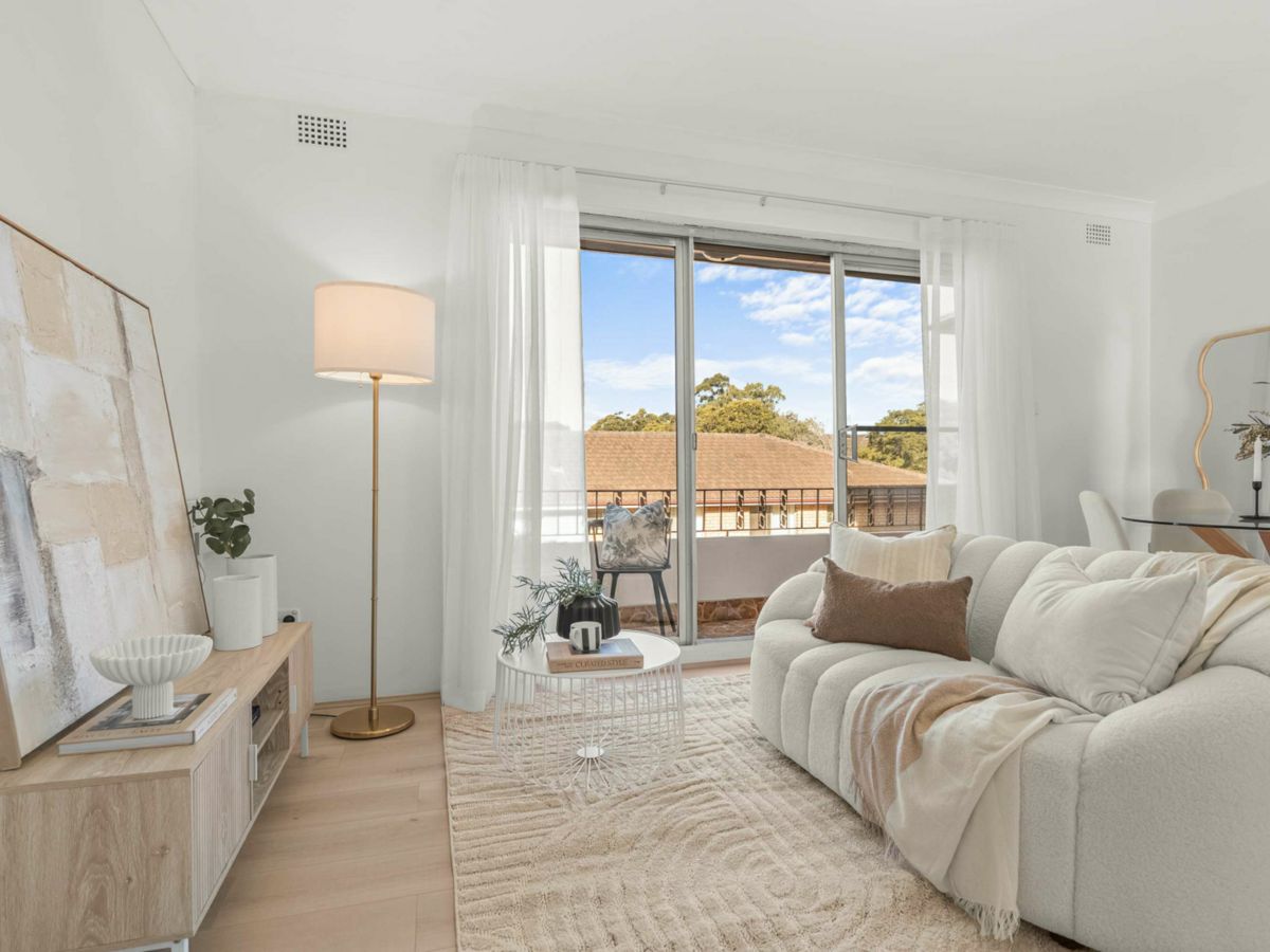 9/117 The Crescent, Homebush West - image 2
