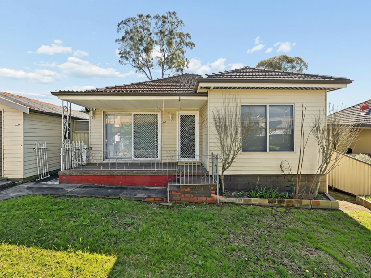 42 Arlewis Street, Chester Hill - image 2