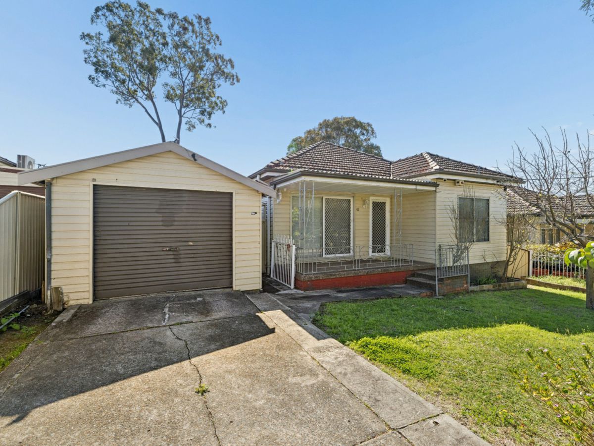 42 Arlewis Street, Chester Hill - image 3