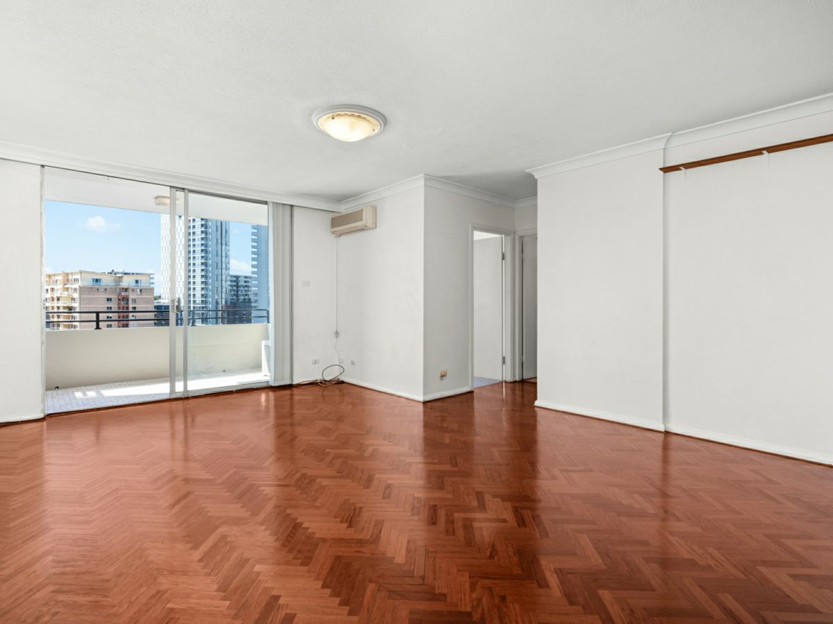 27/3 Burlington Road, Homebush - image 1
