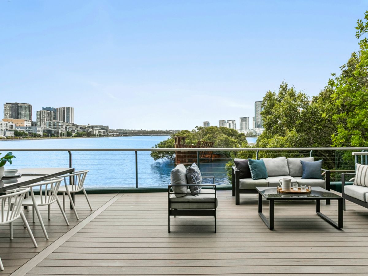 10/29 Bennelong Parkway, Wentworth Point - image 3