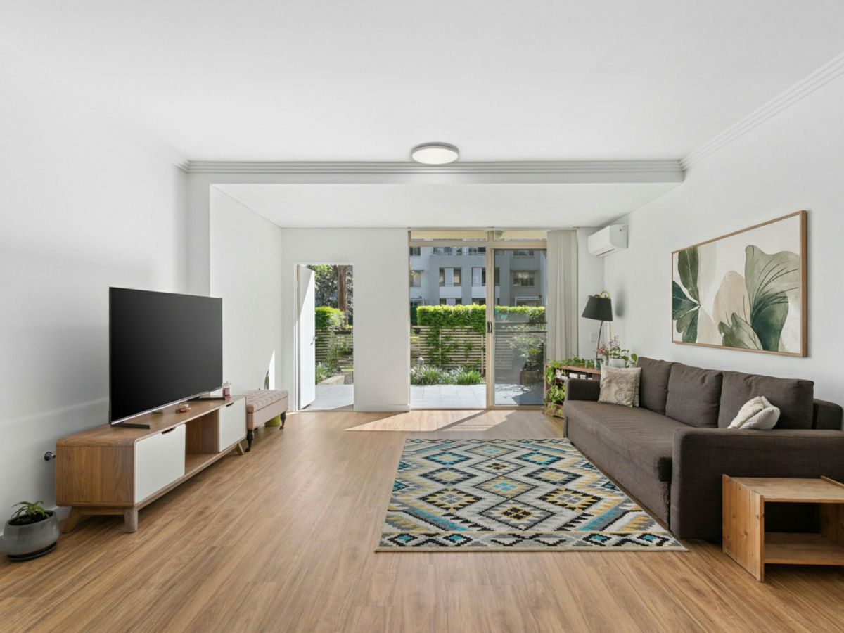 104/4 Stromboli Strait, Wentworth Point - image 2