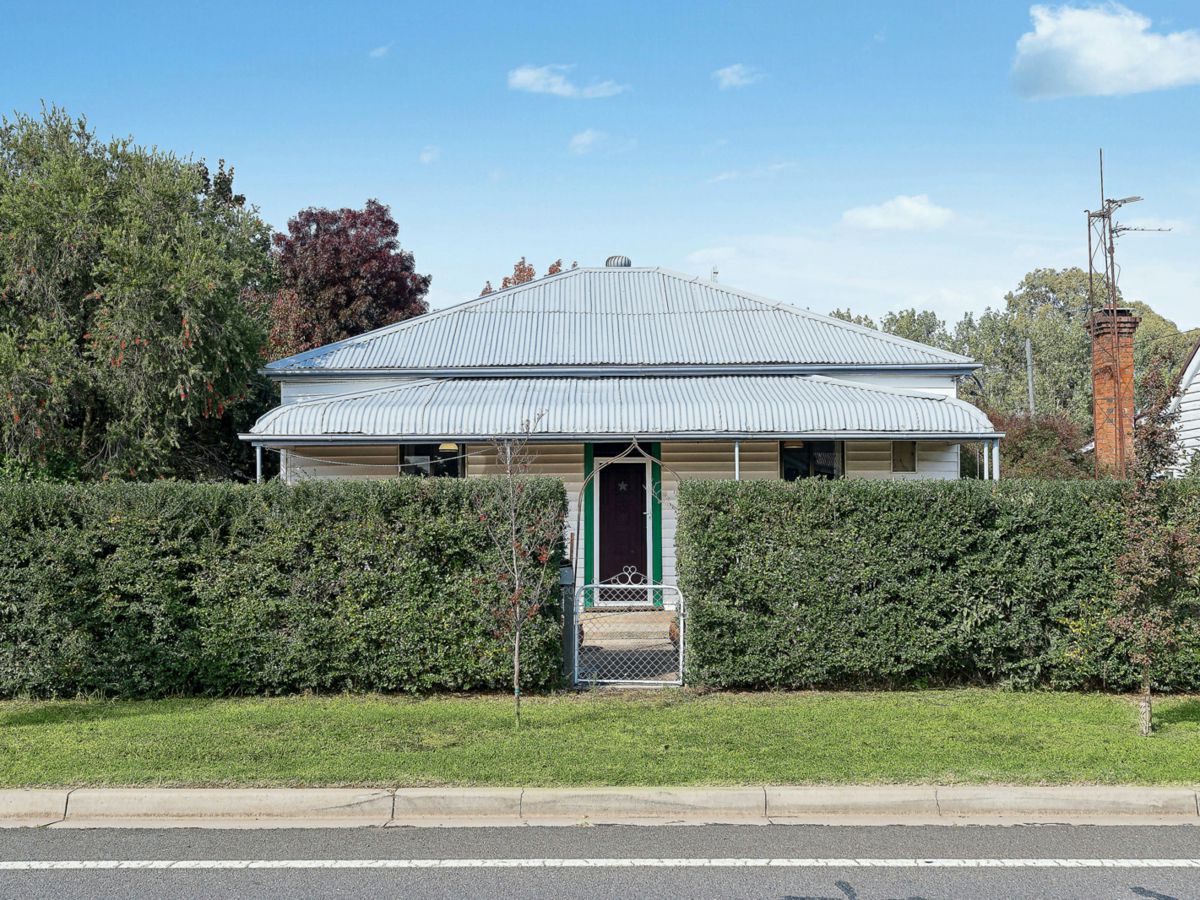 20 Hovell Street, Cootamundra - image 2
